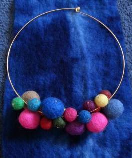 felt beads choker necklace *